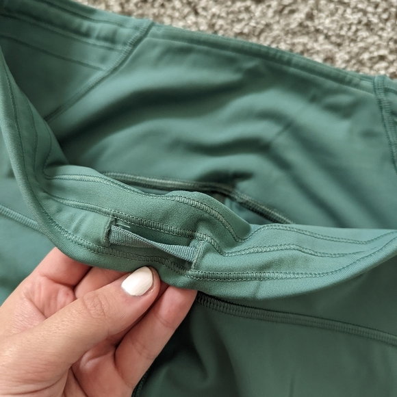 Teal Lululemon HR Leggings - Picture 7 of 7